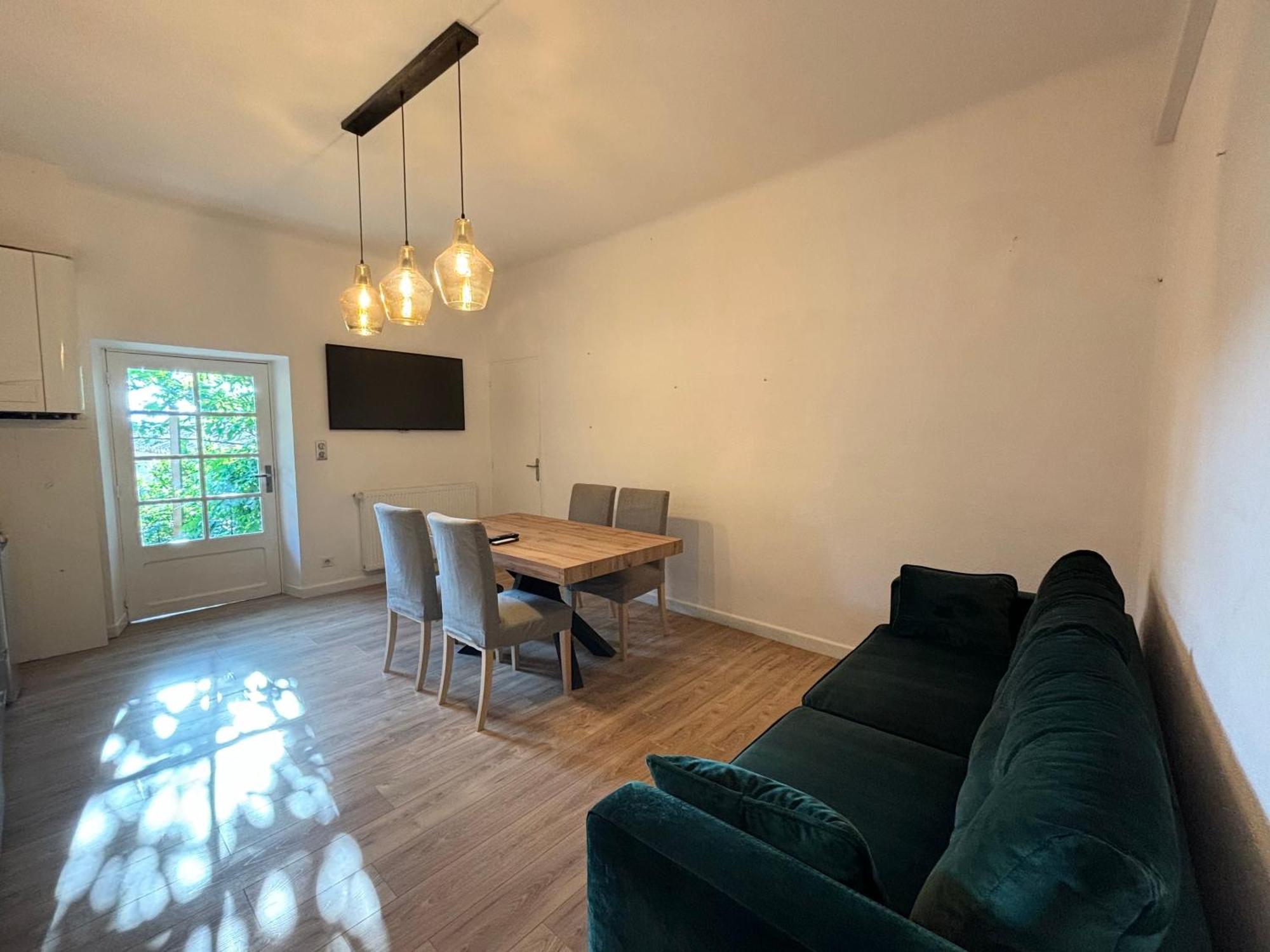 Appartement Eygalieres Avec Petit Jardin Exteriér fotografie
